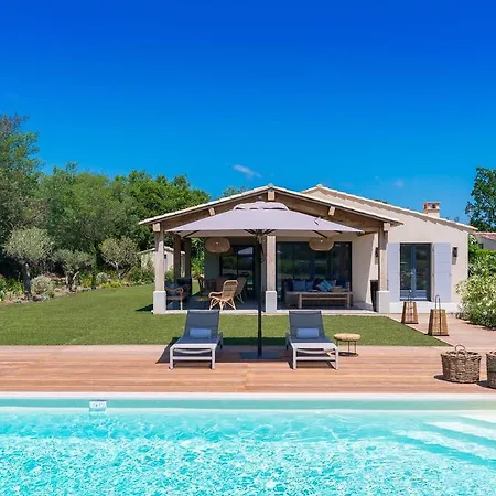 Fanaux Proche De Saint Tropez *