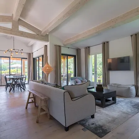 فيلة Fanaux Proche De Saint Tropez راماتويل